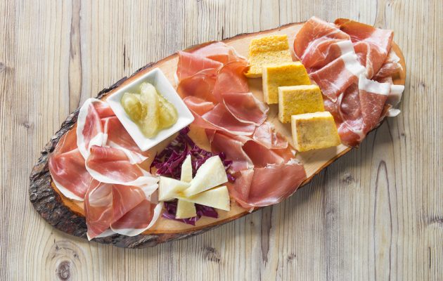 pedrazzoli_visita_aziendale_tagliere_degustazione